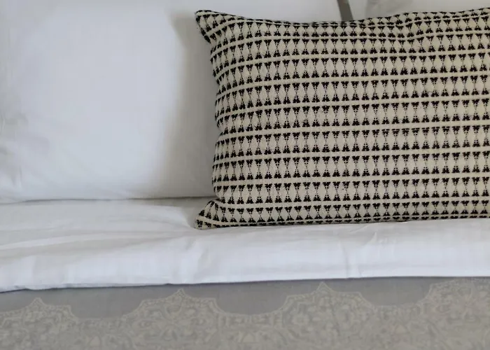 Samsara Private Megalochori (Santorini)