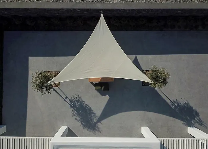 Samsara Private Megalochori (Santorini)